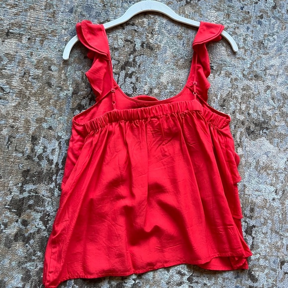 Line & Dot Ruffle Tank top - Picture 2 of 5